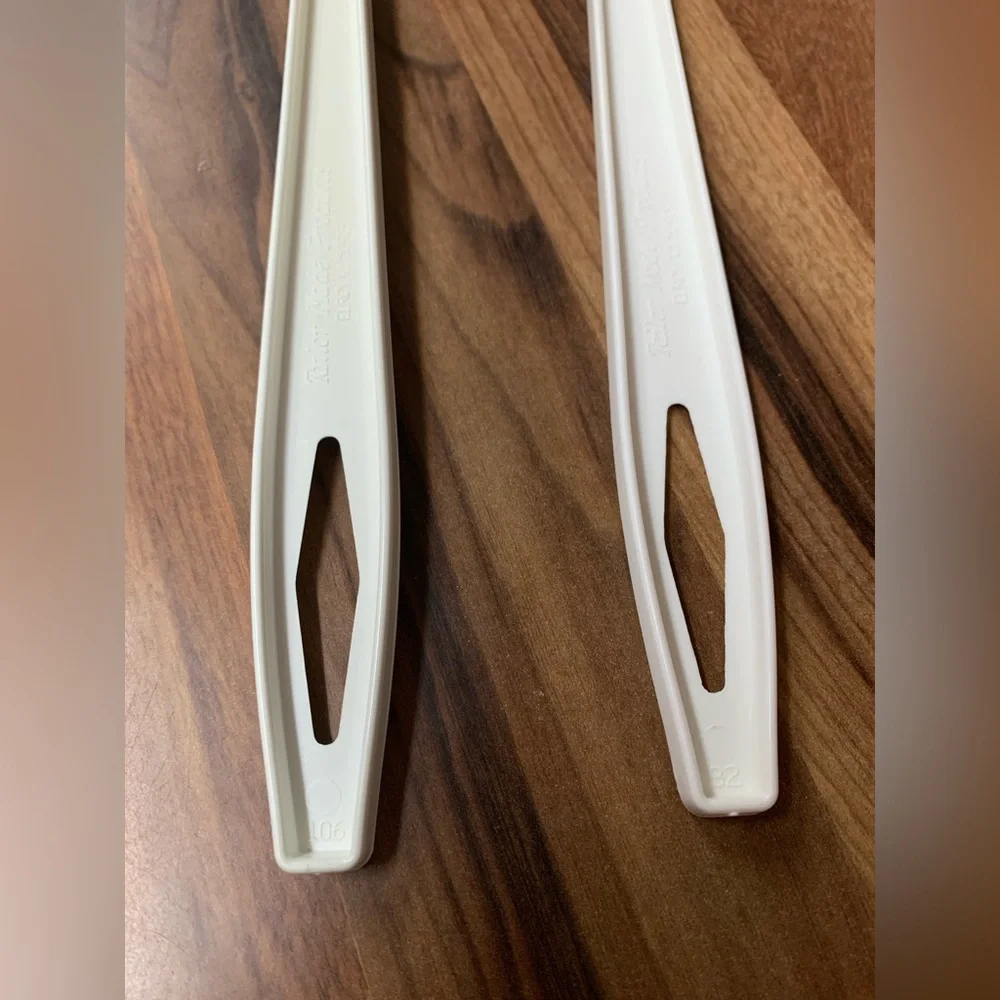 Vintage Tailor Made Nylon Almond Utensils 11.5
